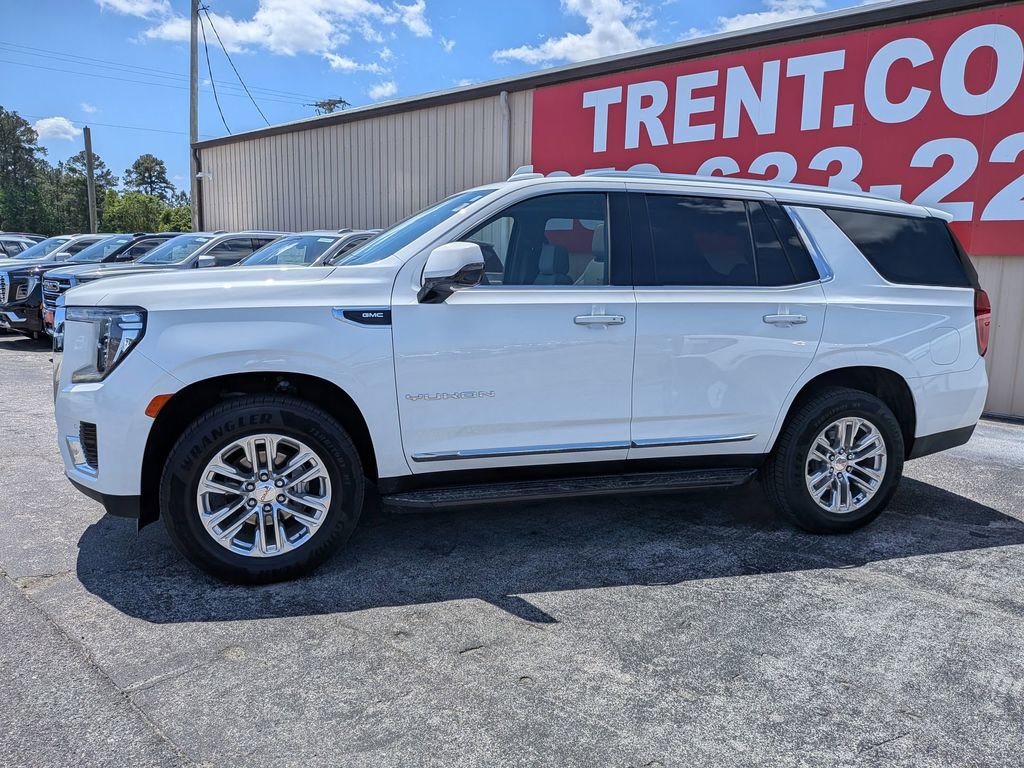 Certified 2024 GMC Yukon SLT w/ SLT Luxury Package AWD/4WD image 1