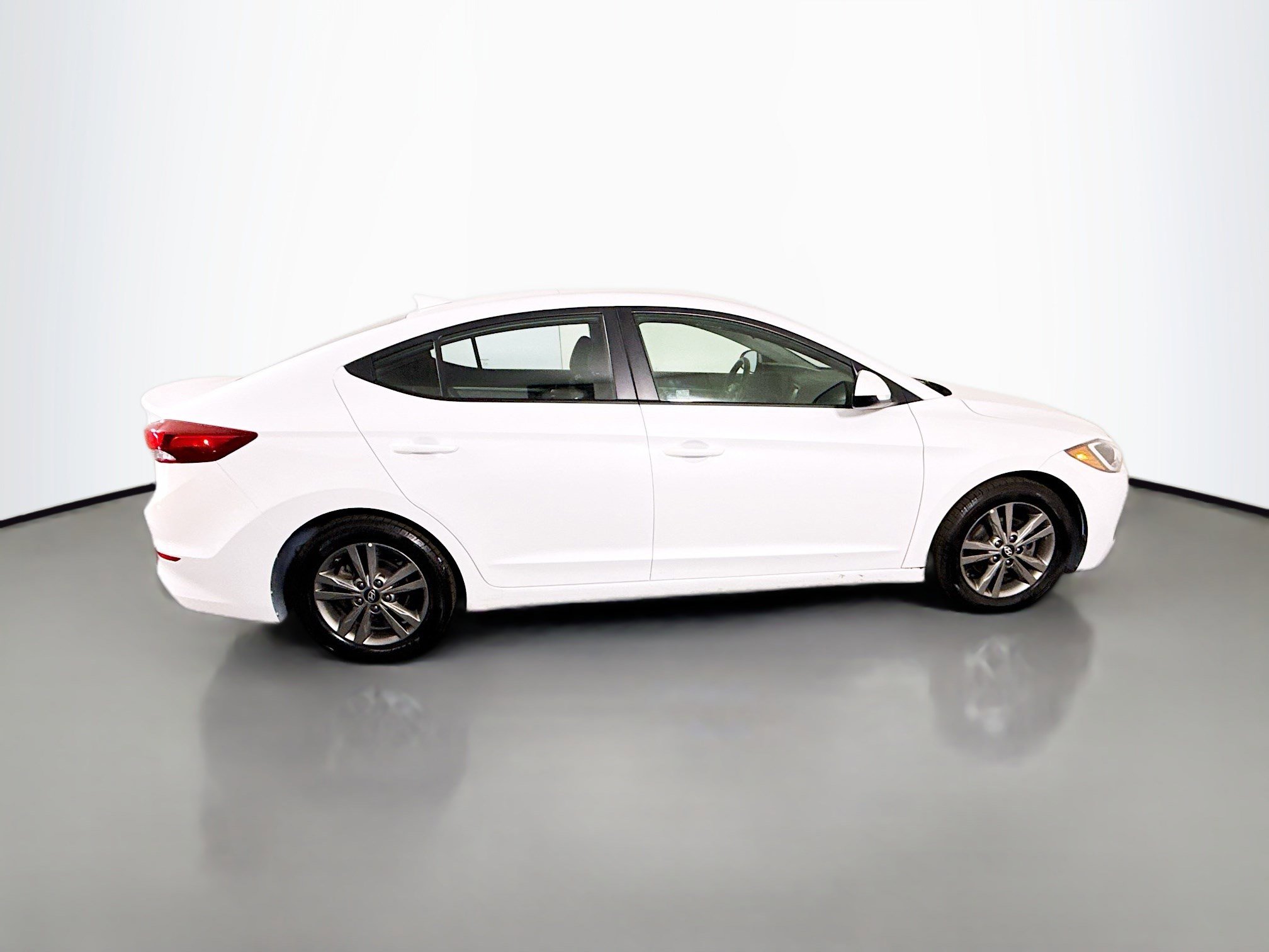 Used 2018 Hyundai Elantra SEL image 11
