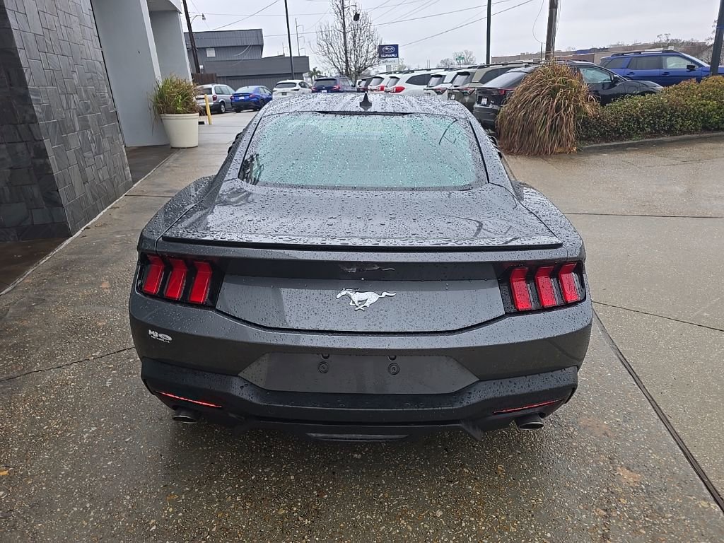 Used 2025 Ford Mustang Premium image 21