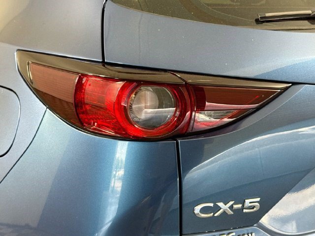 Used 2020 MAZDA CX-5 Sport FWD image 35