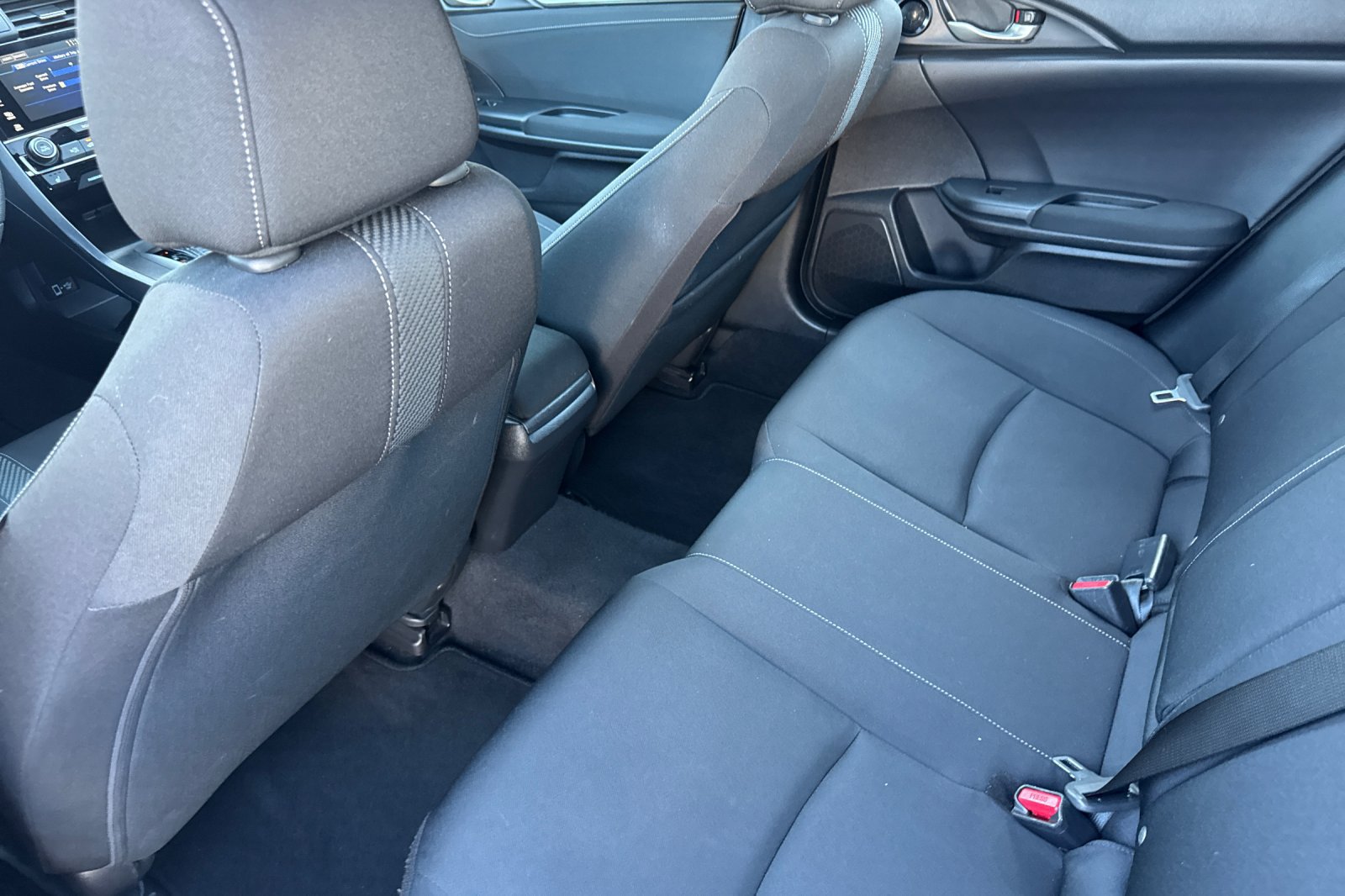 Used 2018 Honda Civic EX image 13