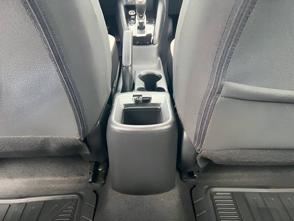 Used 2021 Nissan Versa SV FWD image 30