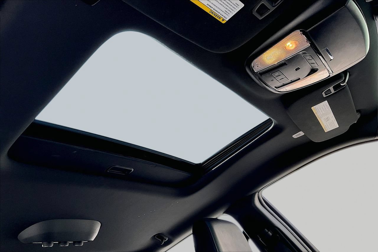 Certified 2025 Dodge Durango GT AWD/4WD image 16