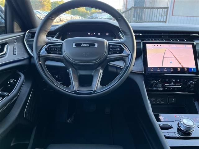 New 2025 Jeep Grand Cherokee L Overland w/ Advanced Protech Group III AWD/4WD image 15