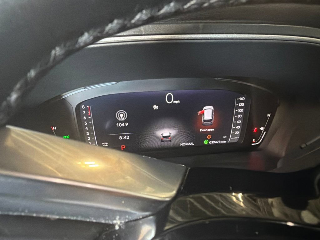 Used 2023 Honda Pilot Elite image 1