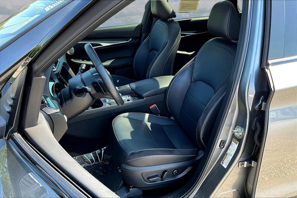 Used 2024 INFINITI QX50 Sport AWD/4WD image 23