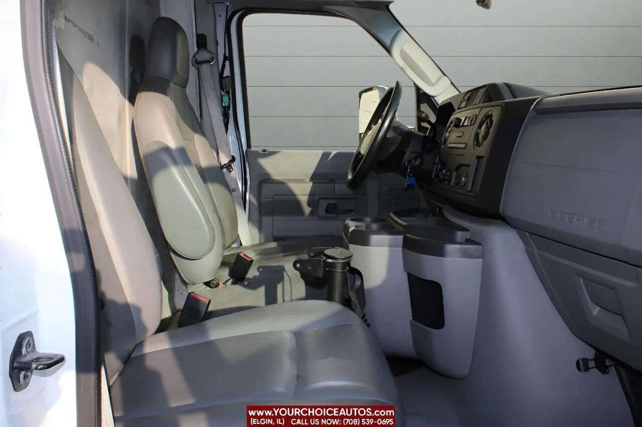 Used 2011 Ford E-450 and Econoline 450 Super Duty image 11