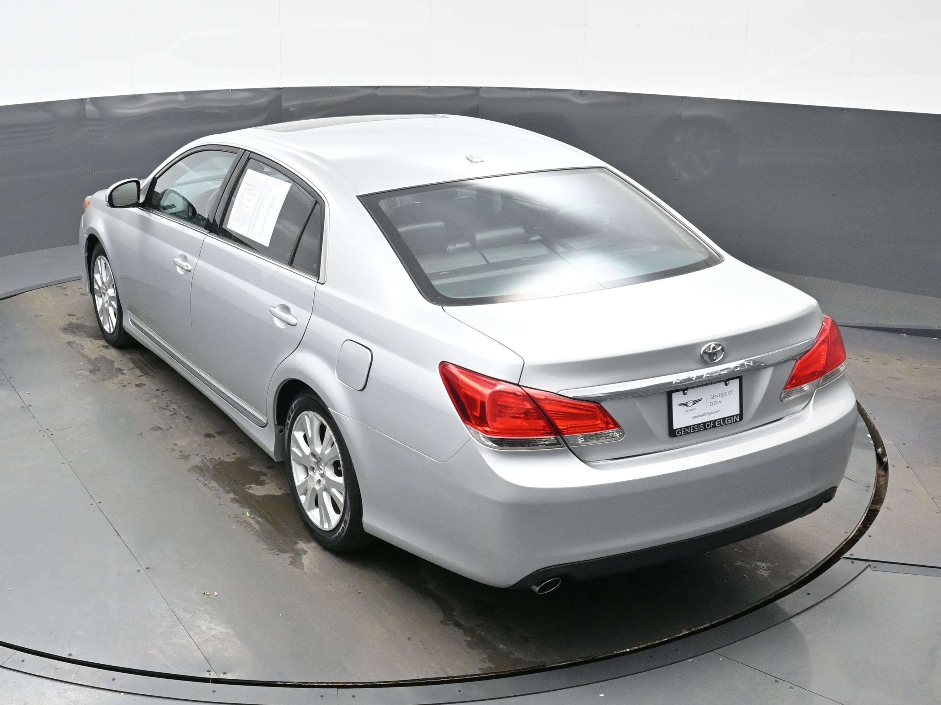 Used 2012 Toyota Avalon image 34