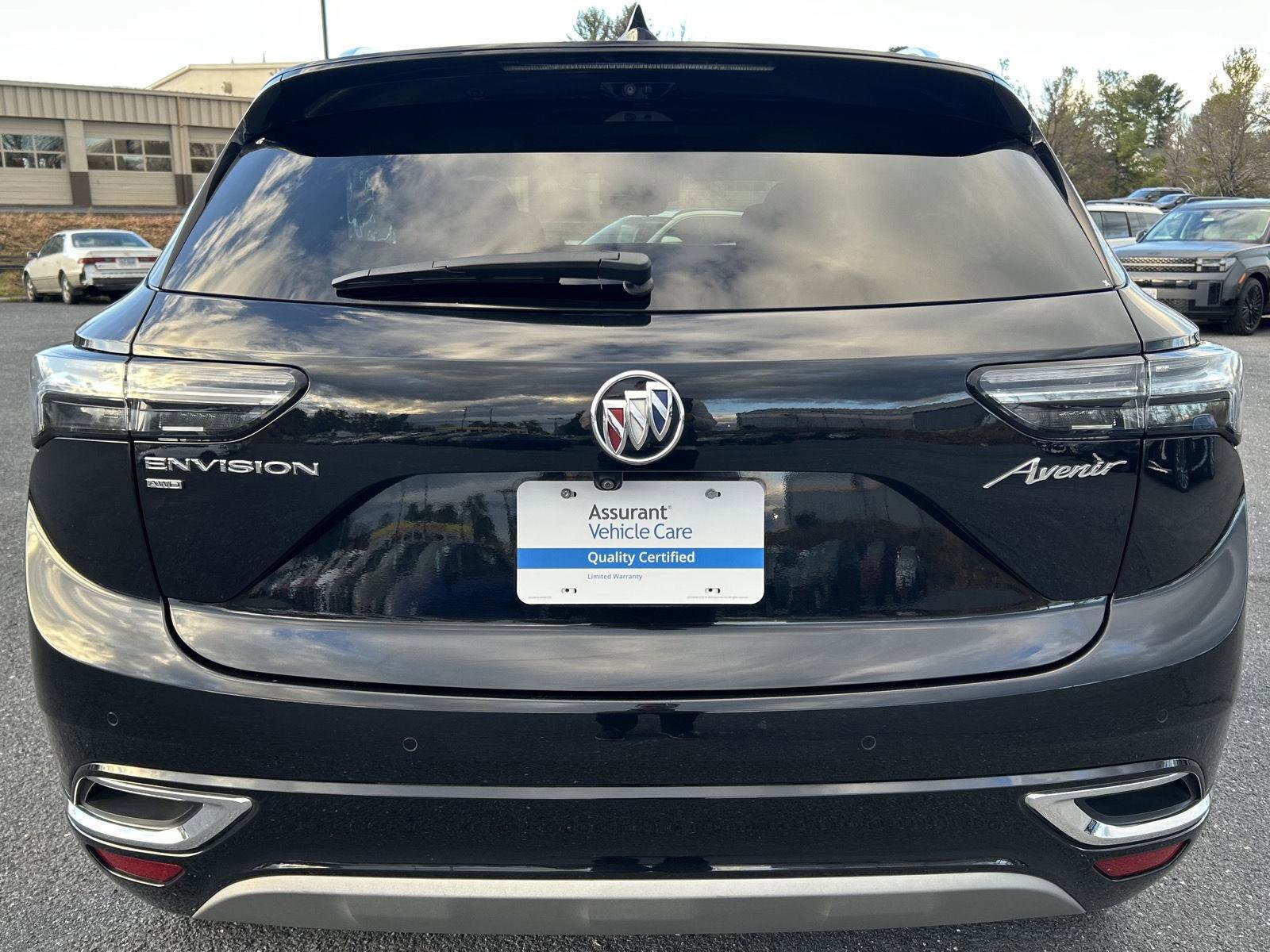 Used 2023 Buick Envision Avenir image 5