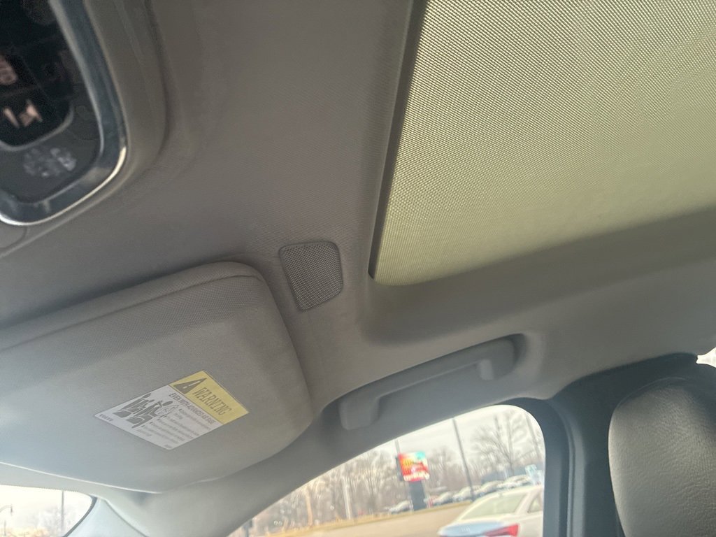 Used 2020 Volvo XC90 T6 Momentum image 11