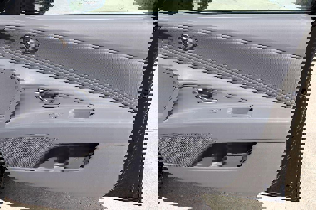 New 2026 Hyundai Elantra Sport image 12