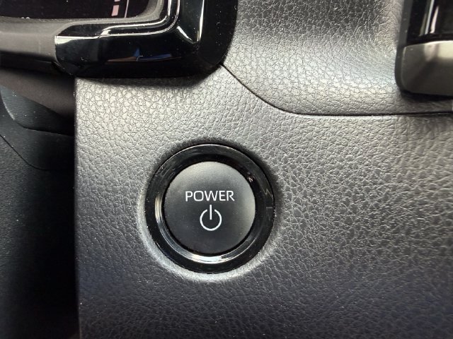 Used 2025 Toyota Camry SE FWD image 24