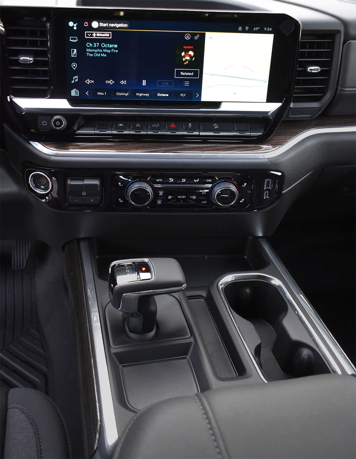 New 2026 Chevrolet Silverado 1500 LT Trail Boss w/ Convenience Package II AWD/4WD image 14