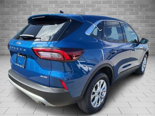 Certified 2023 Ford Escape Active AWD/4WD image 3