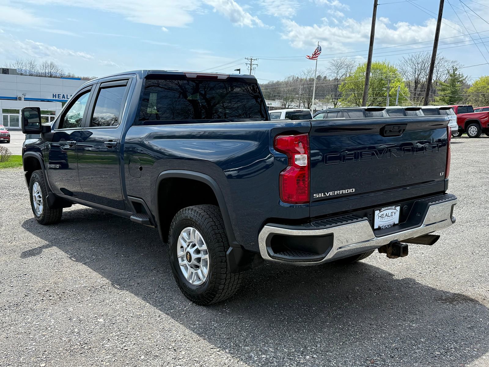 Certified 2022 Chevrolet Silverado 2500 LT w/ Convenience Package image 4