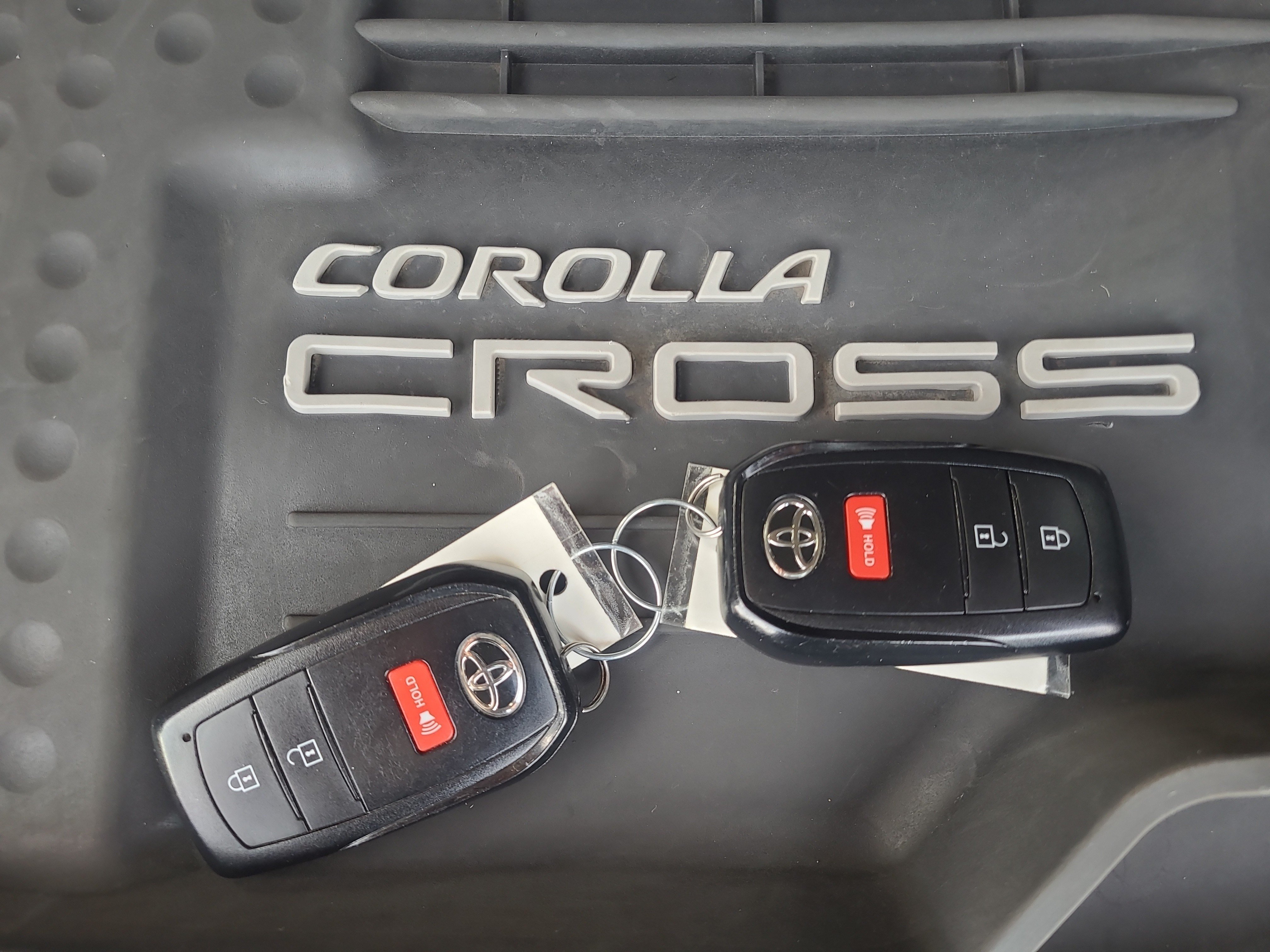 Certified 2023 Toyota Corolla Cross LE w/ Moonroof Package AWD/4WD image 31