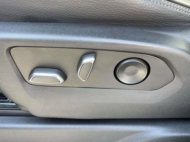 Certified 2022 GMC Yukon Denali image 16