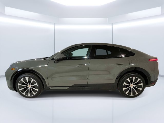 New 2026 Porsche Cayenne S AWD/4WD image 2