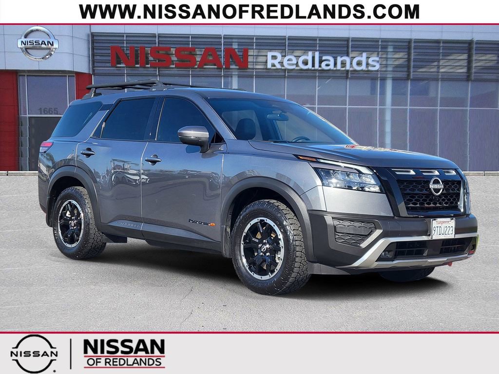 Used 2025 Nissan Pathfinder Rock Creek image 1