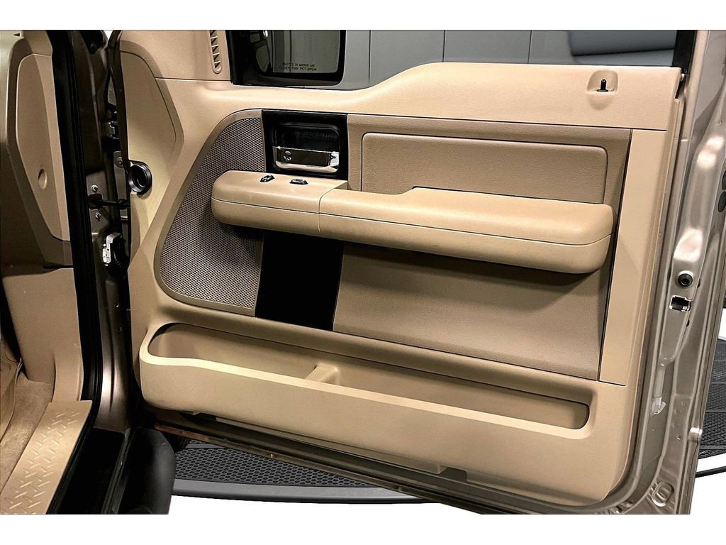 Used 2005 Ford F150 XL AWD/4WD image 24
