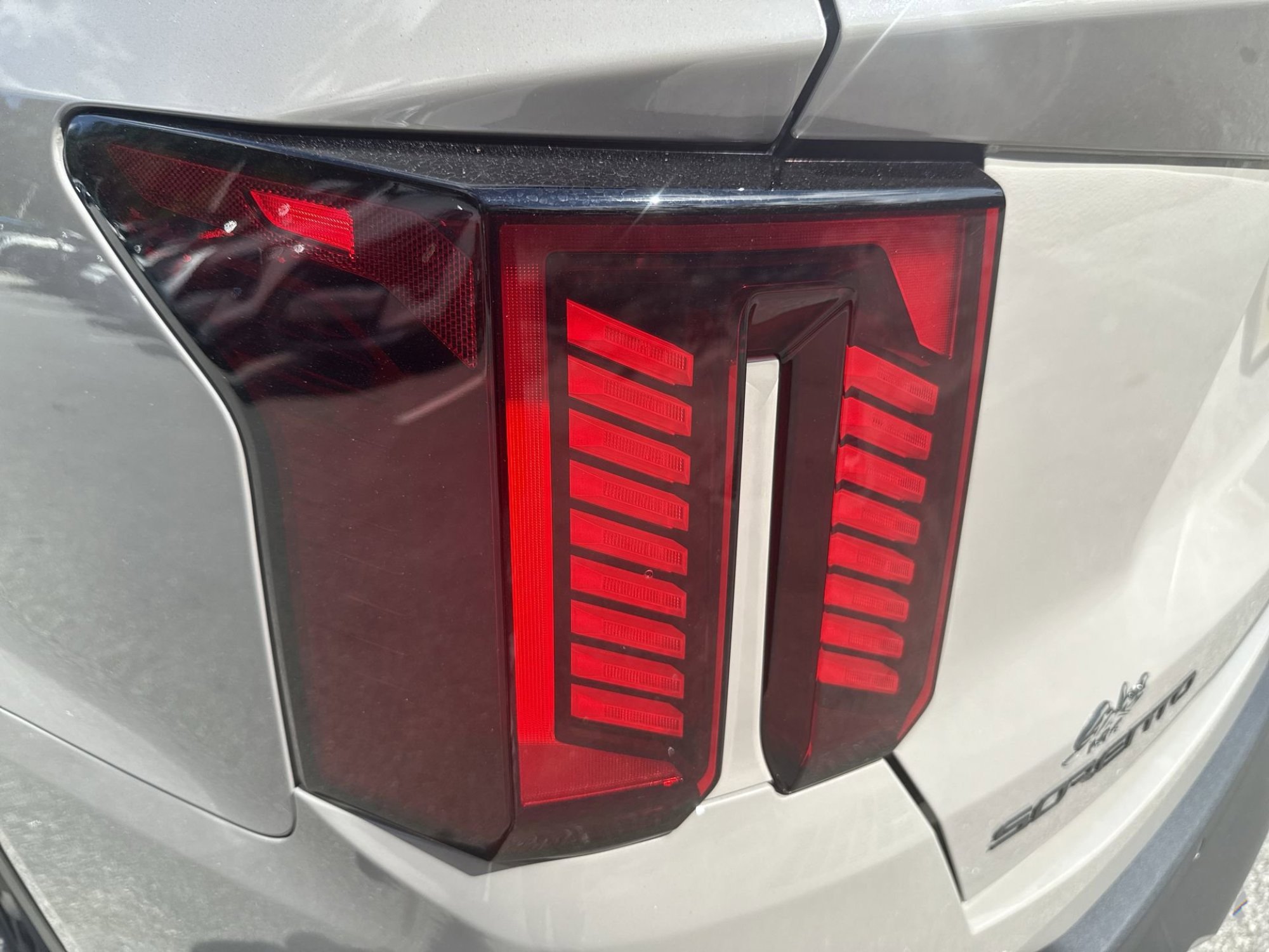 New 2025 Kia Sorento SX image 7