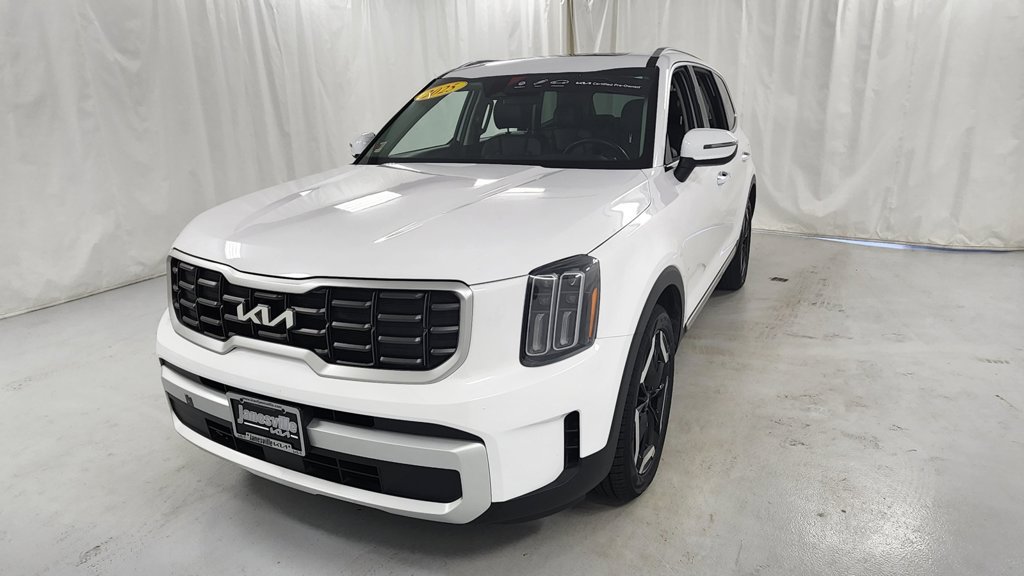 Used 2025 Kia Telluride S AWD/4WD image 7