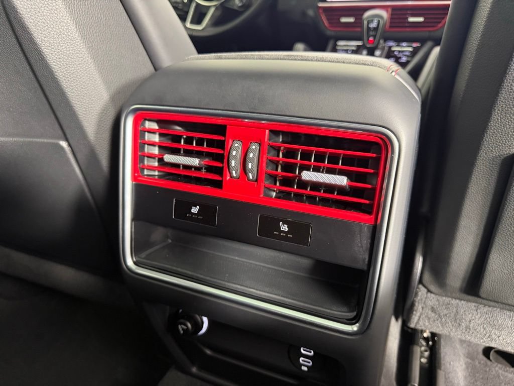 Certified 2021 Porsche Cayenne GTS AWD/4WD image 30