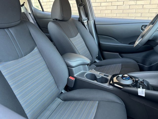 Used 2024 Nissan Leaf SV Plus image 23
