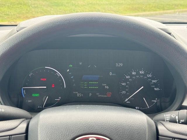 Used 2025 Toyota Sienna LE AWD/4WD image 22