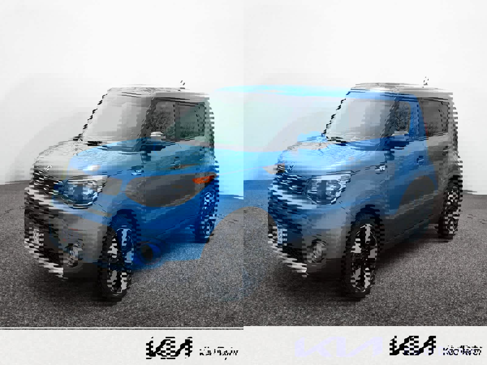 Used 2018 Kia Soul + image 1