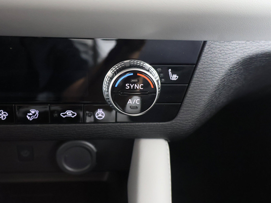 New 2026 Mitsubishi Outlander SE FWD image 51