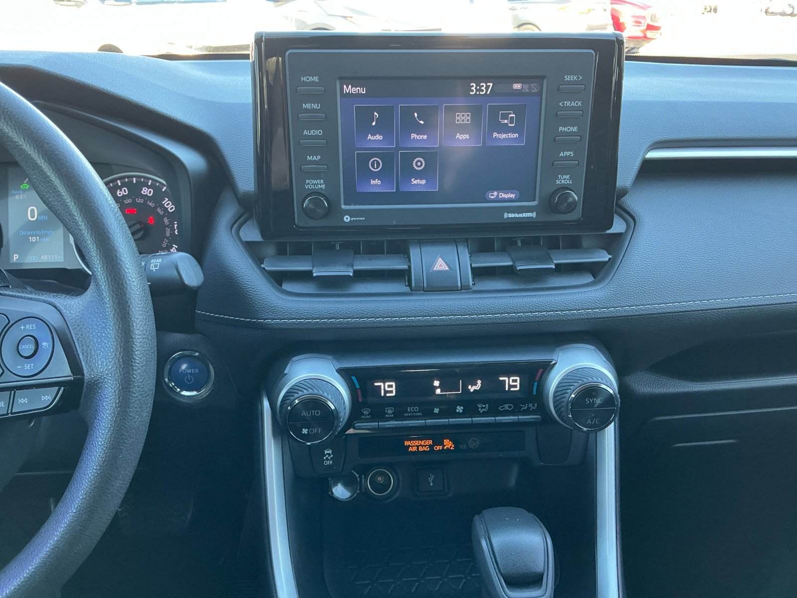 Used 2021 Toyota RAV4 XLE w/ Carpet Mat Package (TMS) image 12