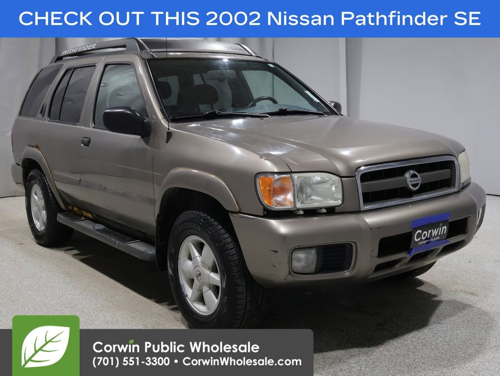 Used 2002 Nissan Pathfinder SE AWD/4WD image 1