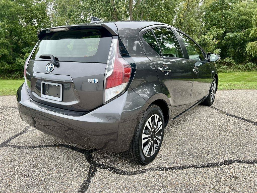 Used 2015 Toyota Prius C Two w/ Four Season Floor Mat Package FWD image 3