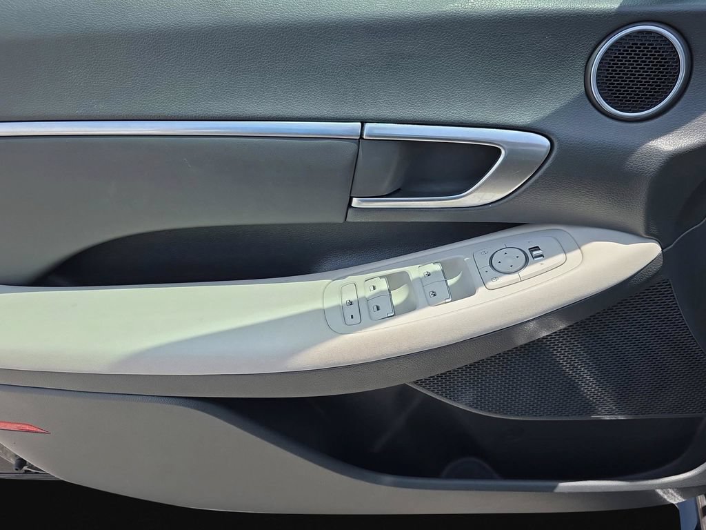 Used 2022 Hyundai Sonata SEL FWD image 17