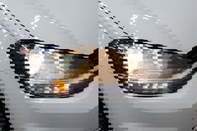 Used 2018 Volkswagen Golf SE image 27