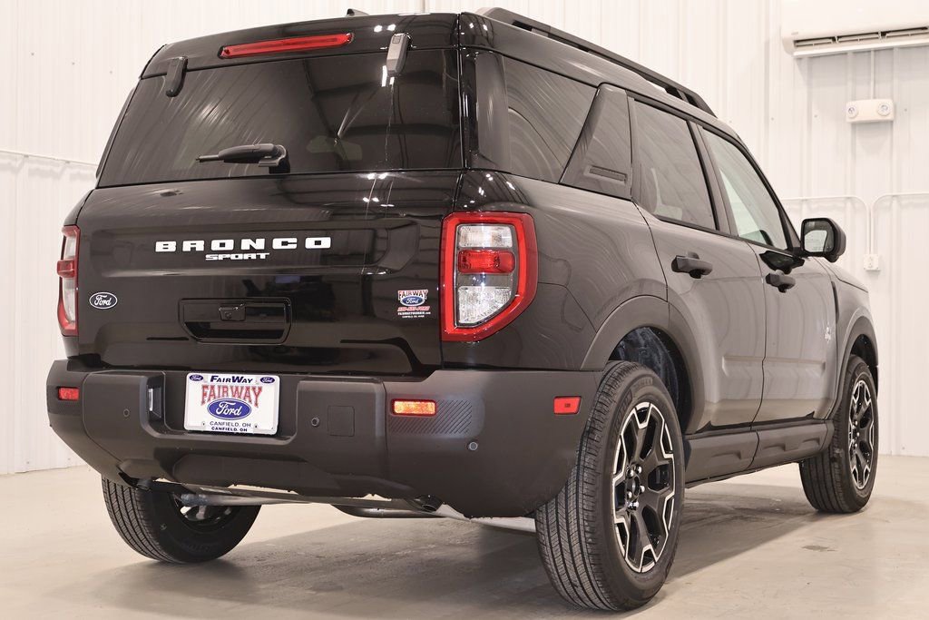 New 2026 Ford Bronco Sport Outer Banks w/ Outer Banks Tech Package+ image 9