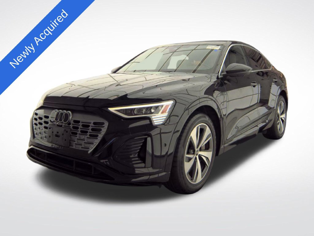 Used 2024 Audi Q8 e-tron Premium Plus w/ Premium Plus Package