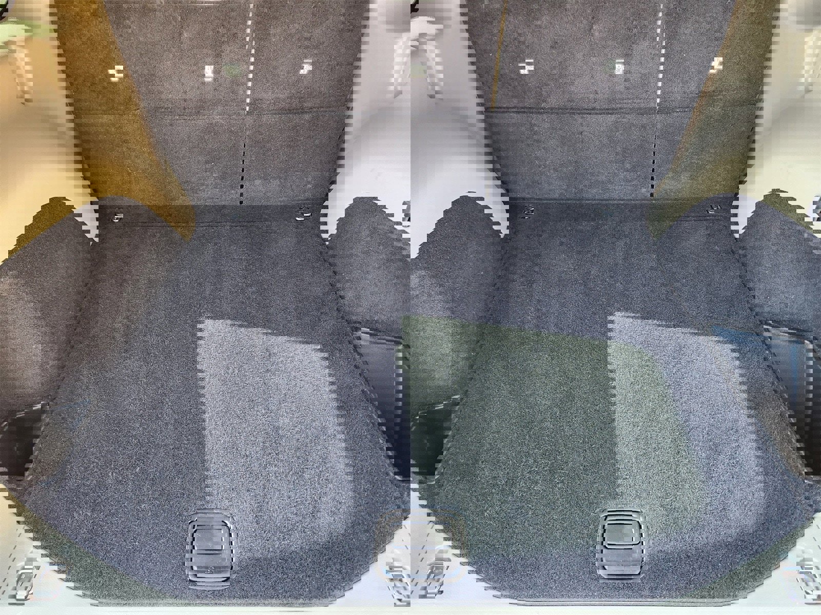 Used 2019 Jeep Grand Cherokee Limited image 31