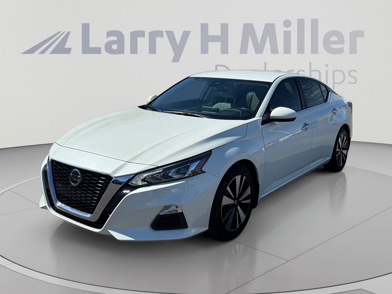 Used 2022 Nissan Altima 2.5 SV