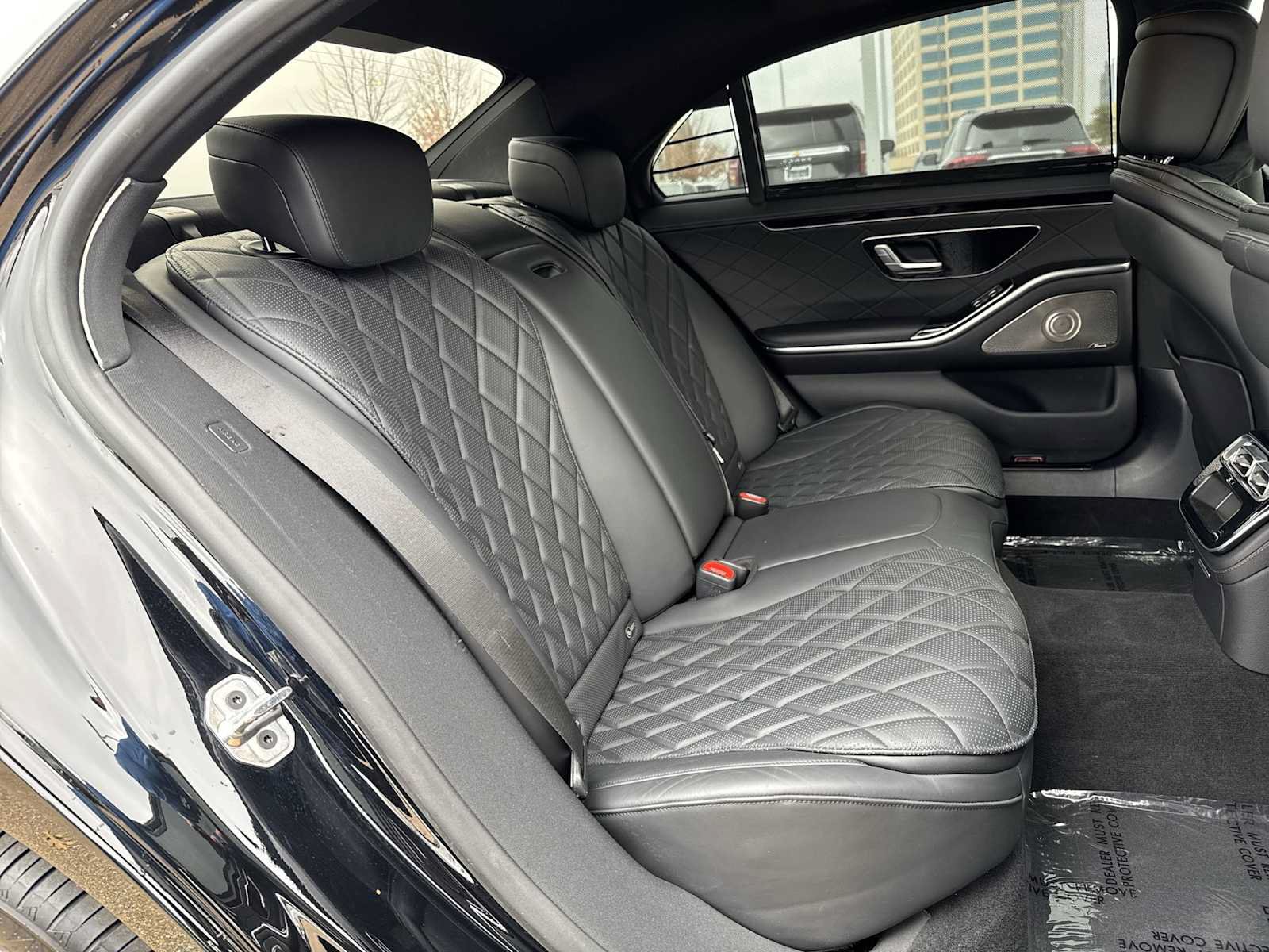Used 2024 Mercedes-Benz S 580e 4MATIC Sedan image 19