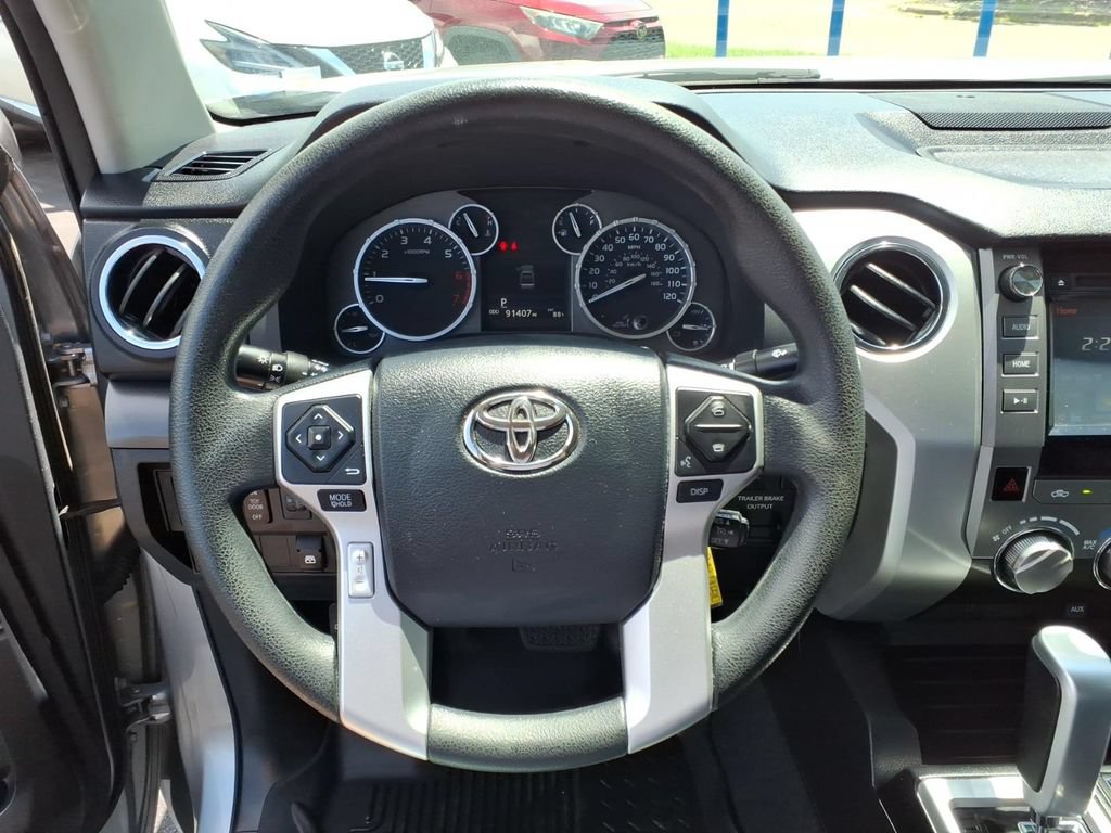 Used 2016 Toyota Tundra SR5 w/ SR5 Upgrade Package RWD image 21