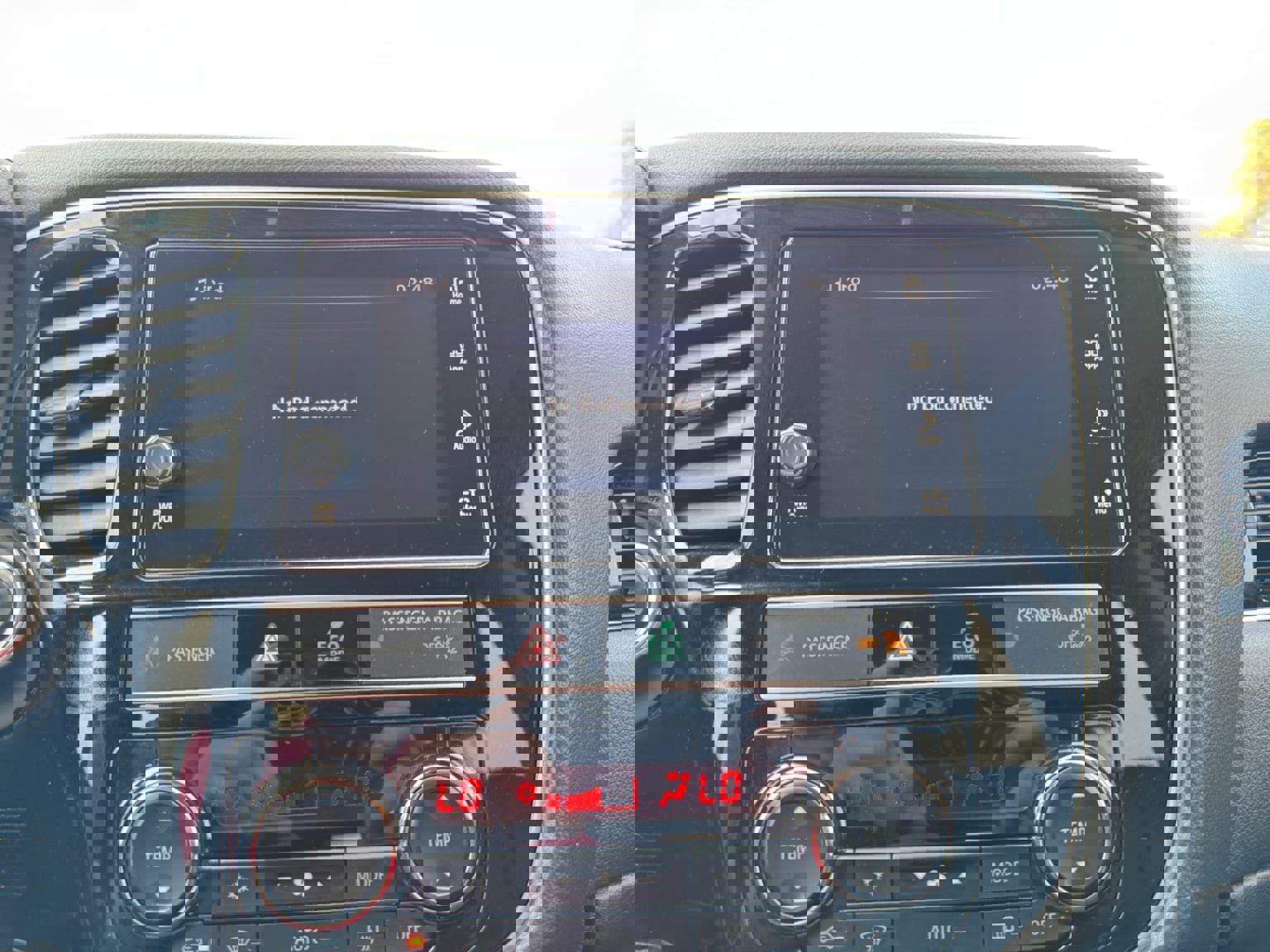 Used 2019 Mitsubishi Outlander SE image 19