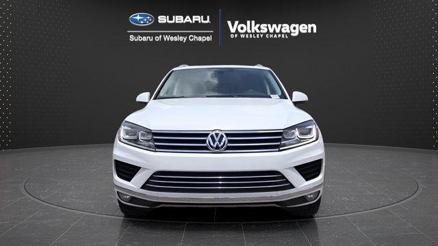Used 2015 Volkswagen Touareg VR6 AWD/4WD image 3