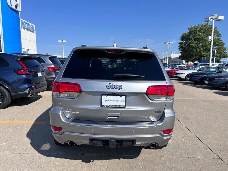 Used 2021 Jeep Grand Cherokee Overland image 3