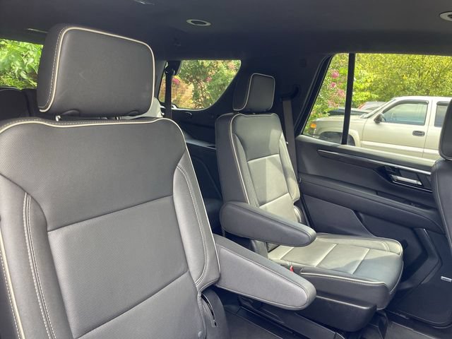 Used 2025 Chevrolet Tahoe Premier AWD/4WD image 22