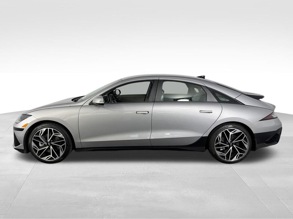 Used 2024 Hyundai Ioniq 6 SEL RWD image 11