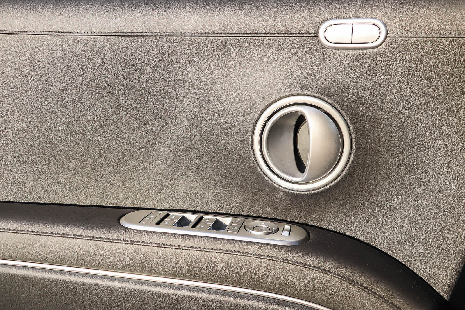 New 2026 Hyundai Palisade SEL Premium FWD image 21