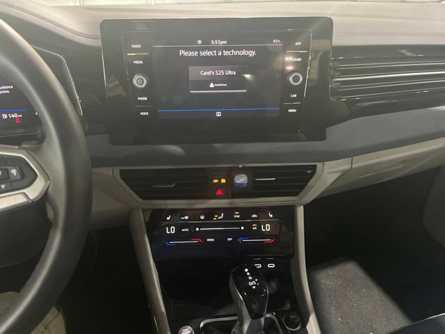 Used 2026 Volkswagen Jetta SE FWD image 45