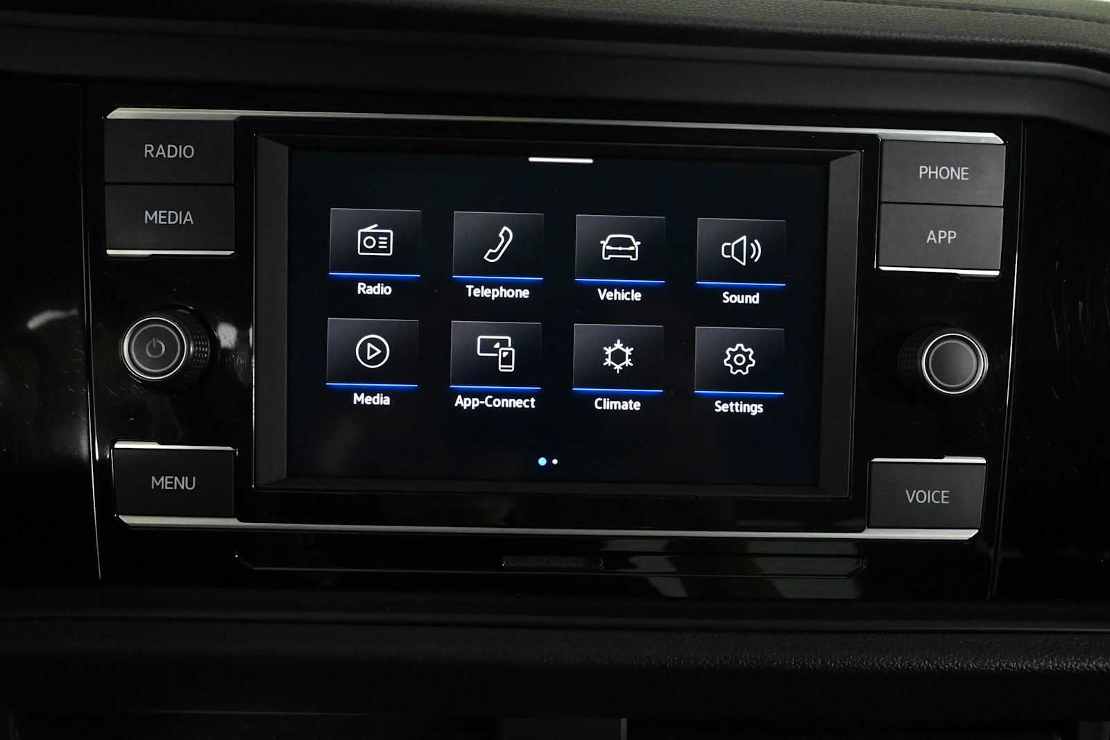 Certified 2023 Volkswagen Jetta SE w/ Panoramic Sunroof Package FWD image 25